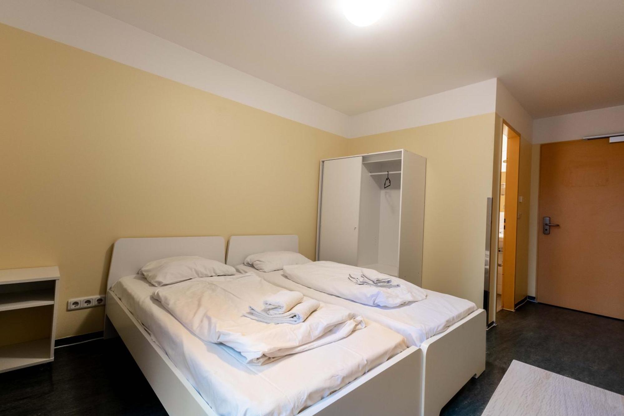 Pegasus Hostel Berlin Exteriör bild