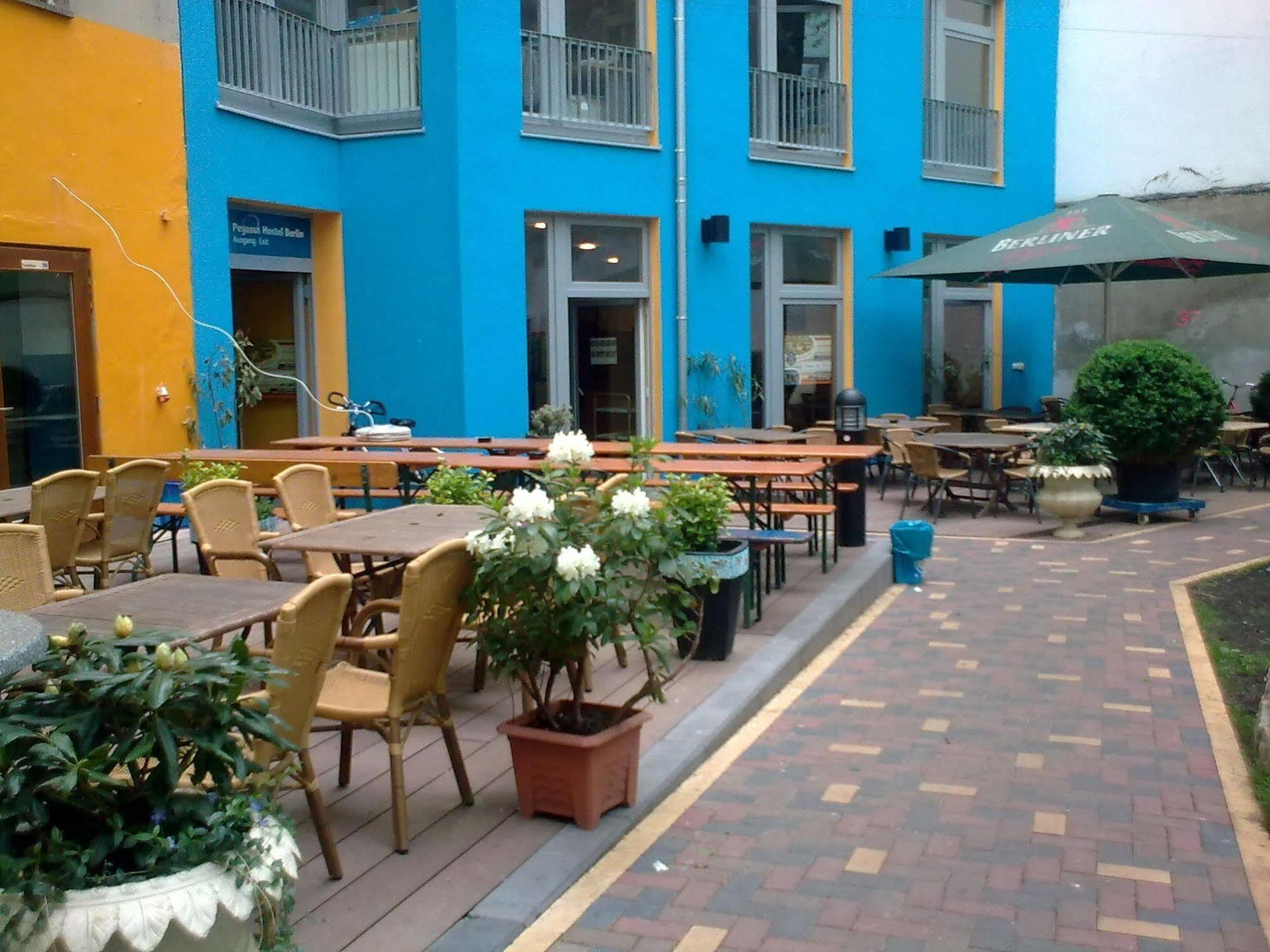Pegasus Hostel Berlin Exteriör bild