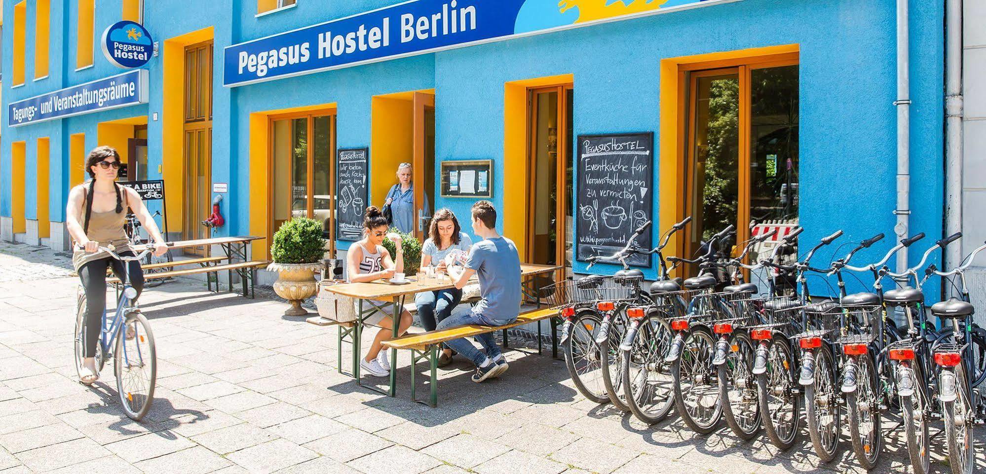 Pegasus Hostel Berlin Exteriör bild
